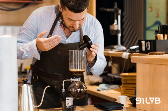 Pha cà phê Typica bằng Syphon