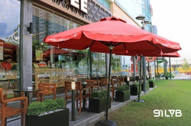Highlands Coffee là chuỗi cà phê được giới trẻ và dân văn phòng yêu thích