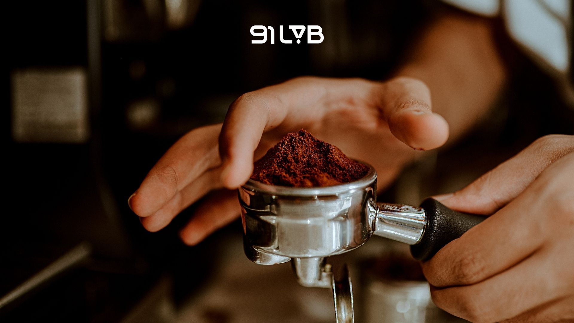 Portafilter là gì? Cẩm nang toàn tập cho tay cầm máy pha